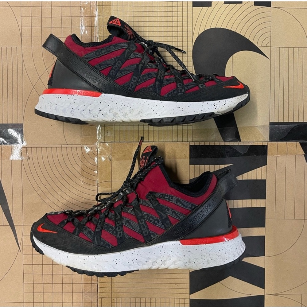 Nike ACG Terra Globe